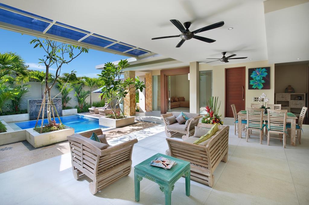 Villa J Deluxe Canggu  Bagian luar foto